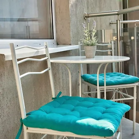 Aurora-an Oasis In Vibrant Downtown + Ac And Lift Sofia